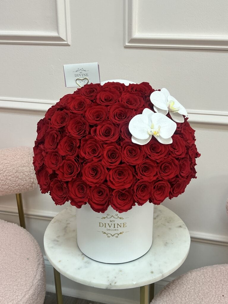 50 Preserved Roses "Hatbox" - Image 2
