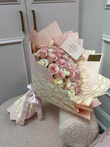 Amanda Hand Bouquet - Image 2