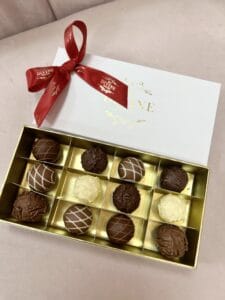 Box of 12 ChocolateTruffles - Image 2