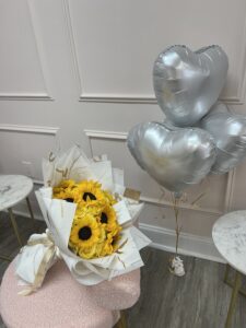 Roses & Sunflowers Hand Bouquet - Image 3