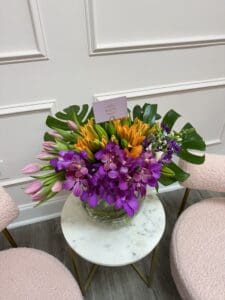 Exotic Blooms in Vase - Image 3