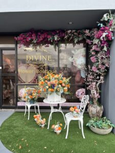 Blossoms in the Mediterranean Vase - Image 2