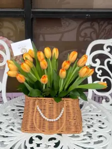 Fresh tulips in basket - Image 4