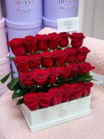 Rosas de Pie en Caja Rectangular - Imagen 2