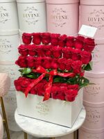 Rosas de Pie en Caja Rectangular