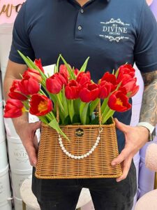 Fresh tulips in basket - Image 5