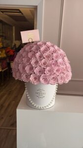 50 Preserved Roses "Hatbox" - Image 3
