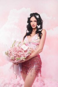 Barbie bouquet - Image 2