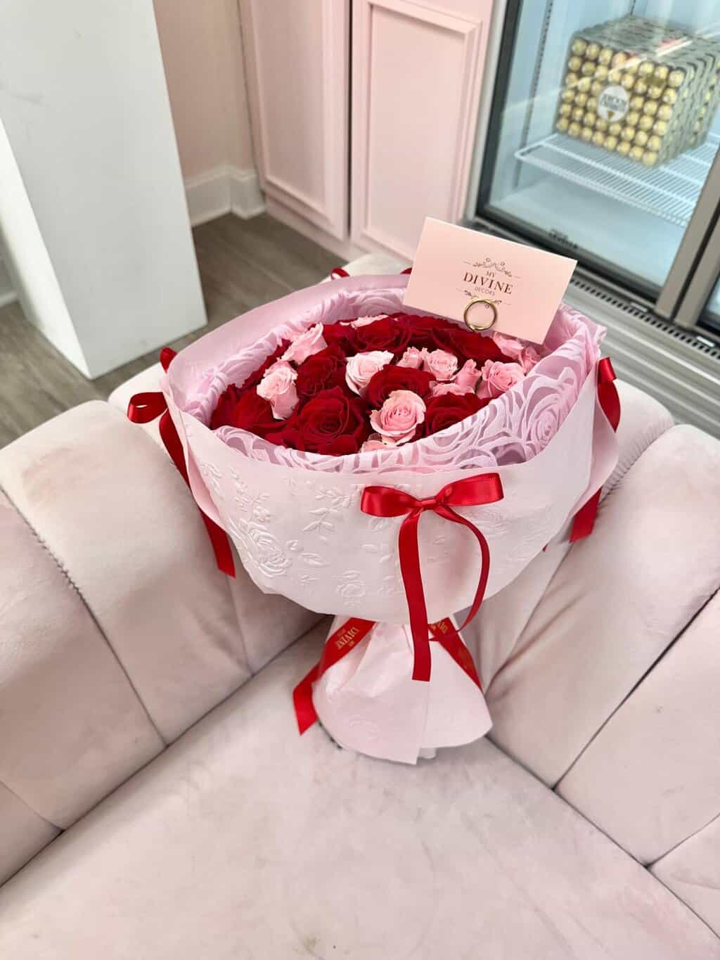 amanda-hand-bouquet-7 Ramo de Mano Amanda - Imagen 1