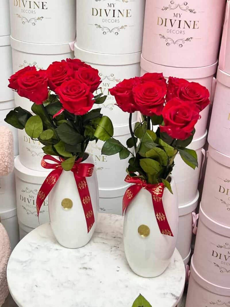 6 Long stem preserved roses in vase - Image 2