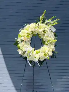Medium Mixed Flowers wreath - Image 2