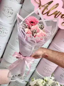 Mini Bouquet - Image 2