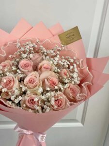 Andrea hand bouquet / Ramo buchon - Image 4