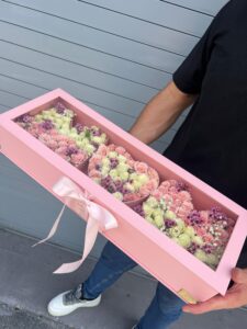 Mom Mixed Flower Box - Image 3