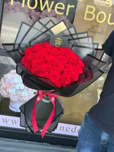 New Hand Bouquet of Preserved Roses