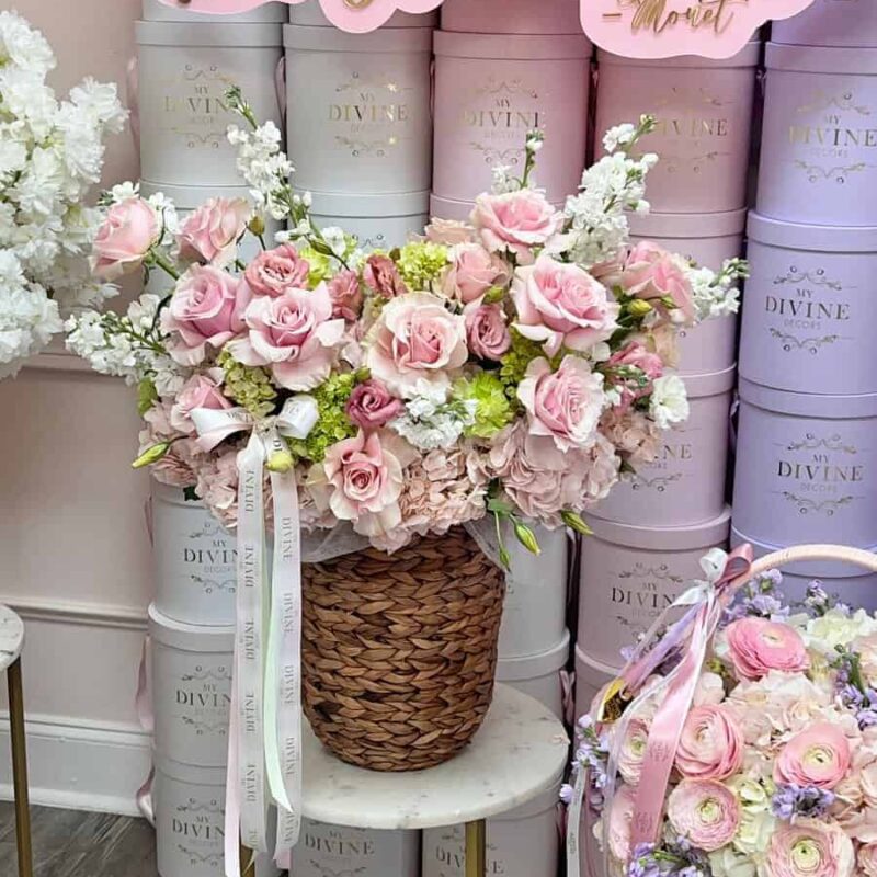 Blushing Lime Garden – Basket Arrangement