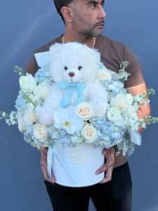 Welcome Baby Bloom Box - Image 3