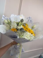 Sunshine Elegance Bouquet - Image 5