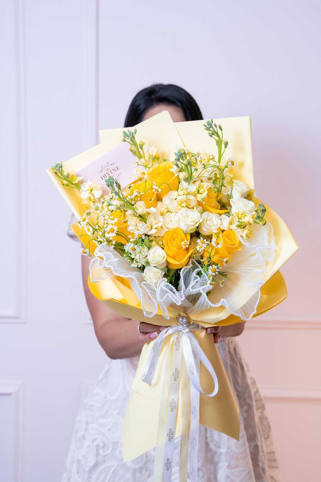 lemon-bliss-bouquet-1 Lemon Bliss Bouquet - Image 1