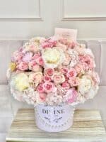 Deluxe Pink Bloom Hat Box