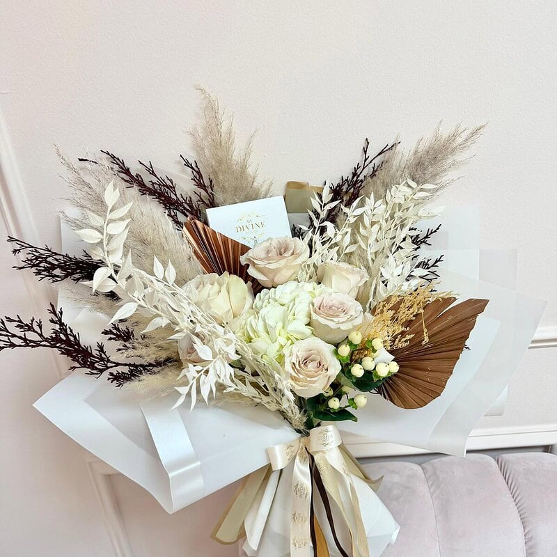 Neutral Boho Bloom Bouquet 
