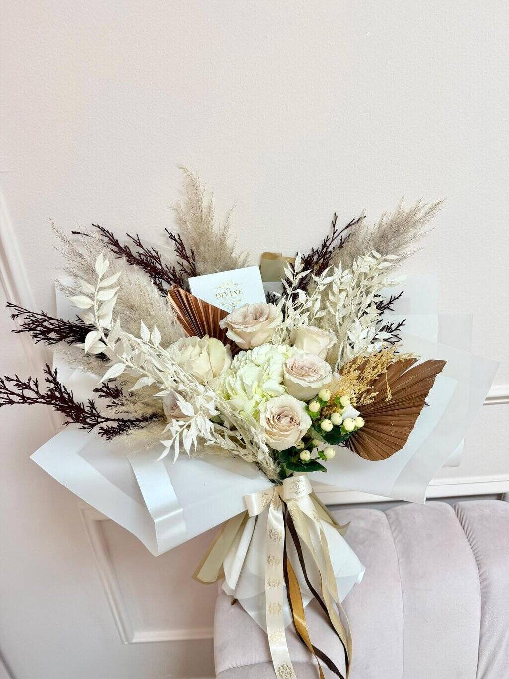 neutral-boho-bloom-bouquet-2 Neutral Boho Bloom Bouquet - Image 1