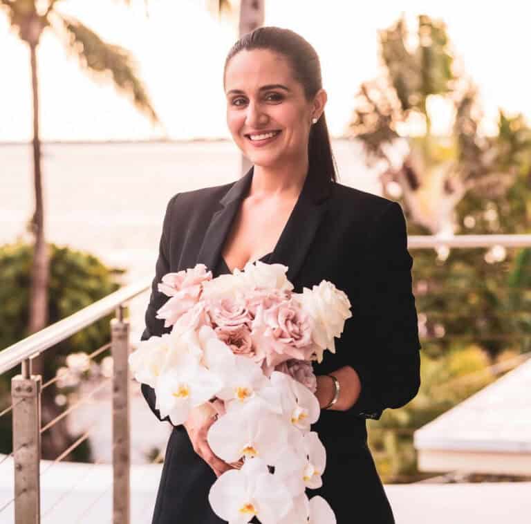 White and nude toned wedding bouquet