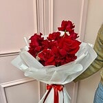 Reflexed Red Rose Elegance Bouquet
