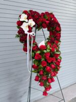 Eternal Love Sympathy Wreath - Image 3