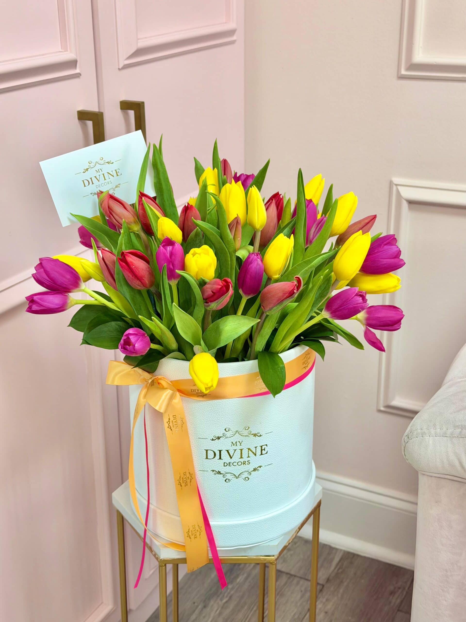 tulips-in-signature-box-1 Tulips in Signature box - Image 1