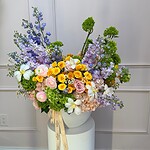 Spring Di Positano in Vase