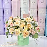 Spring Buttercream Hat box