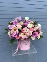Blush & Bloom Luxe Chocolate Box - Image 5