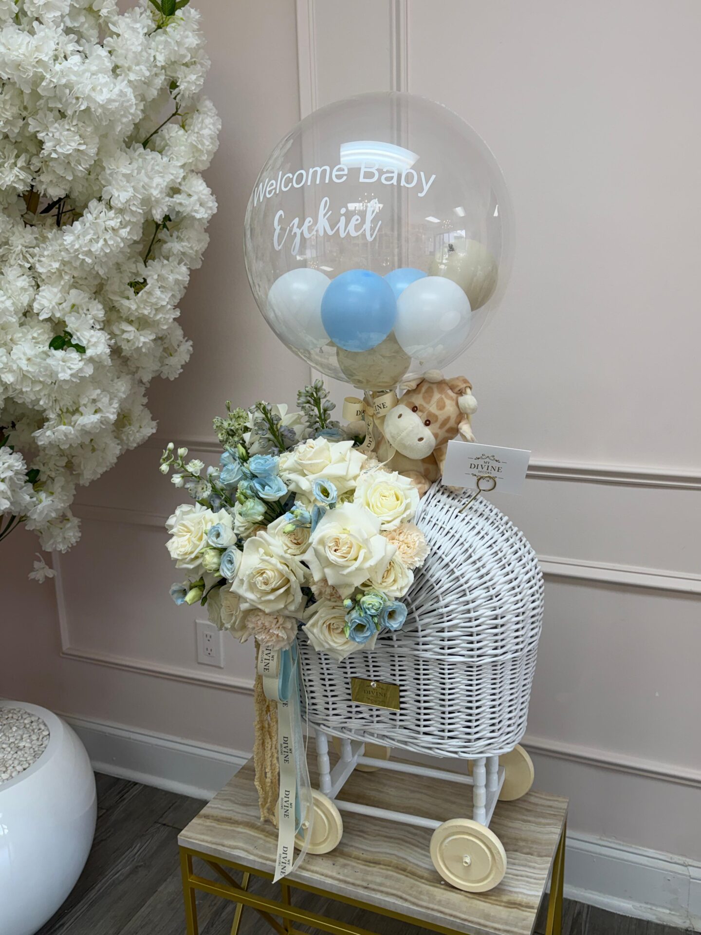 luxury-floral-baby-bassinet-stroller-4 Luxury Floral Baby Bassinet Stroller - Image 5