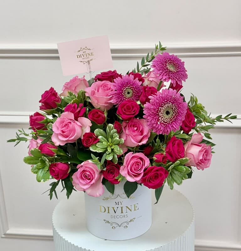 Berry pink Medium hat box