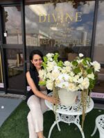 Pearl Cream Garden Hat Box - Image 3
